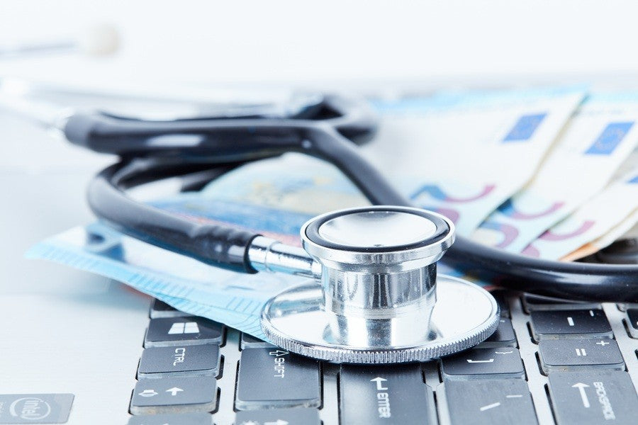 Foto di un paziente pubblicate senza consenso: sanzionato un medico